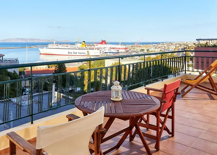 City Center Penthouse With Sea View